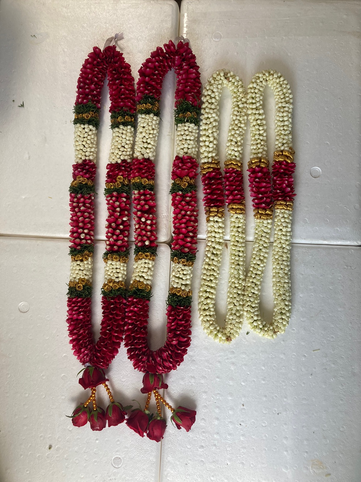 Combo (Malai, Thunaimalai, Hand Bouquet) variation 2