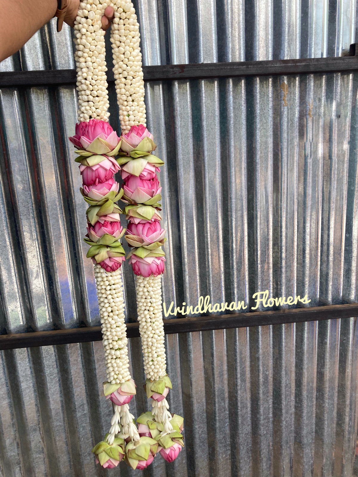 Lotus Garland variation 6