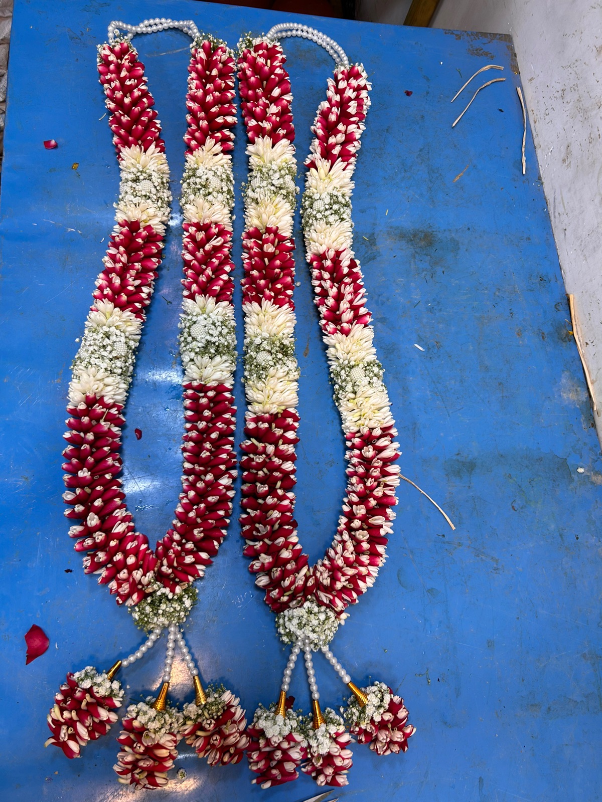 Premium Garland variation 6