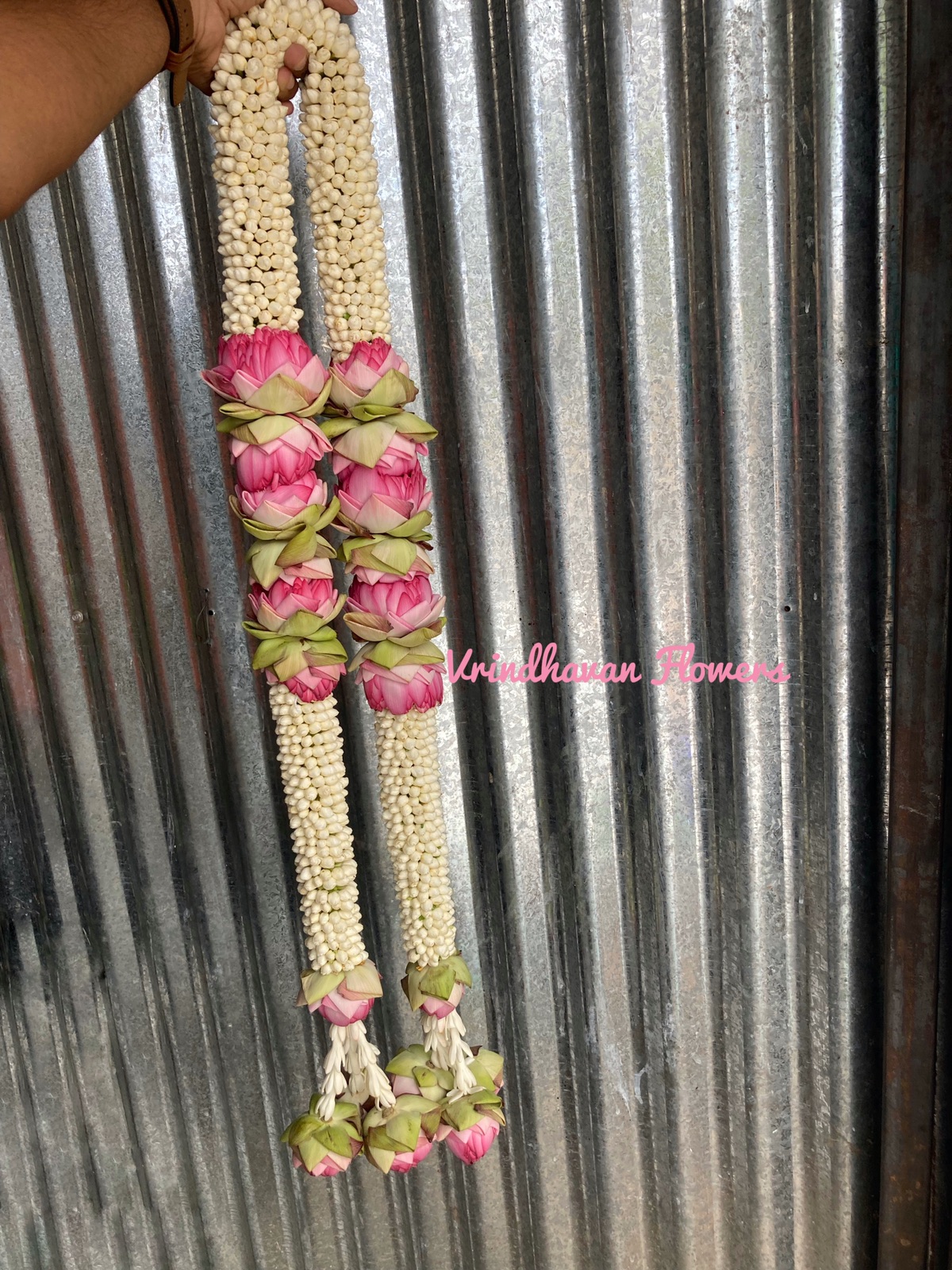 Wedding Garland variation 4