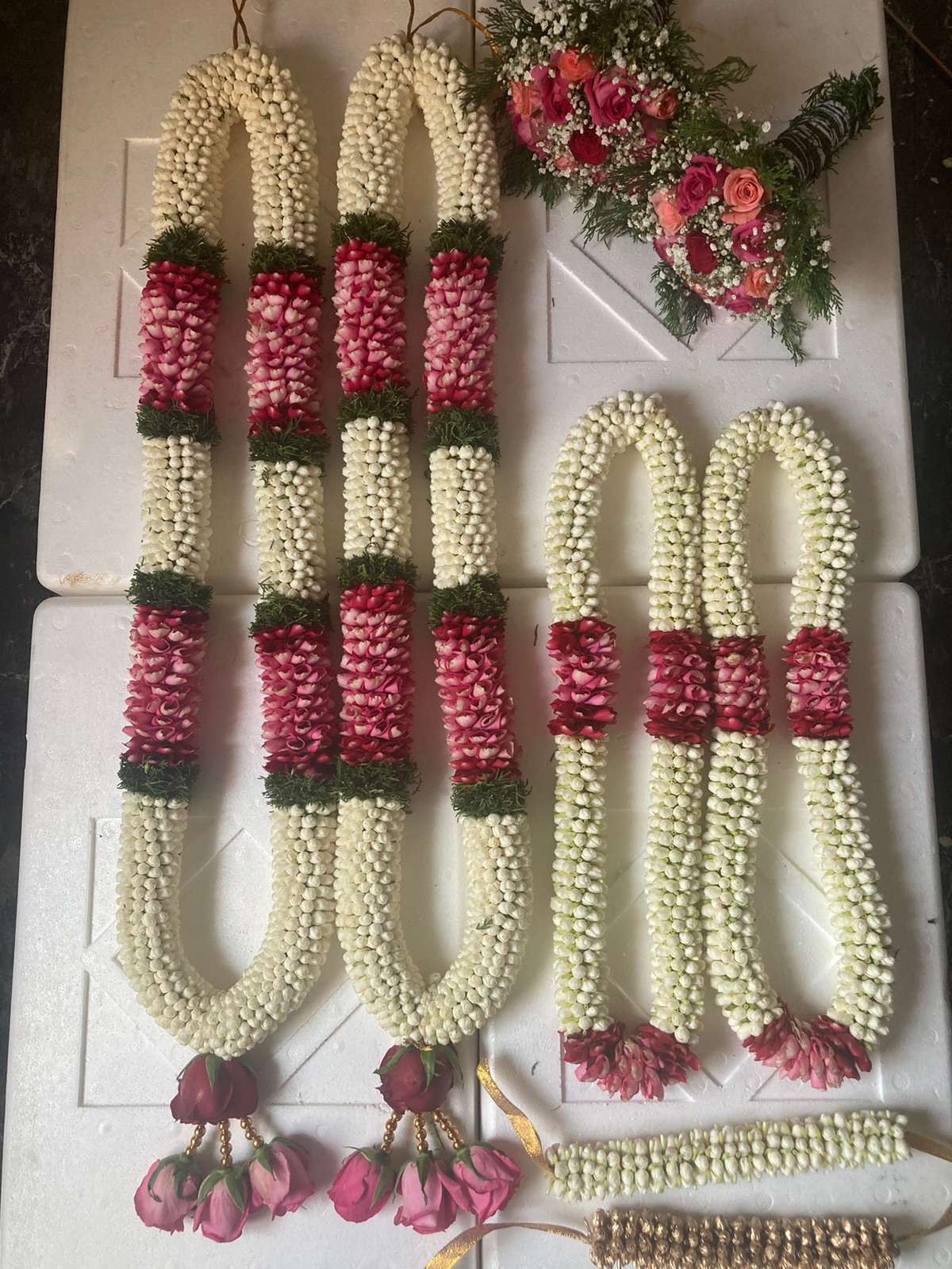 Wedding Garland variation 6