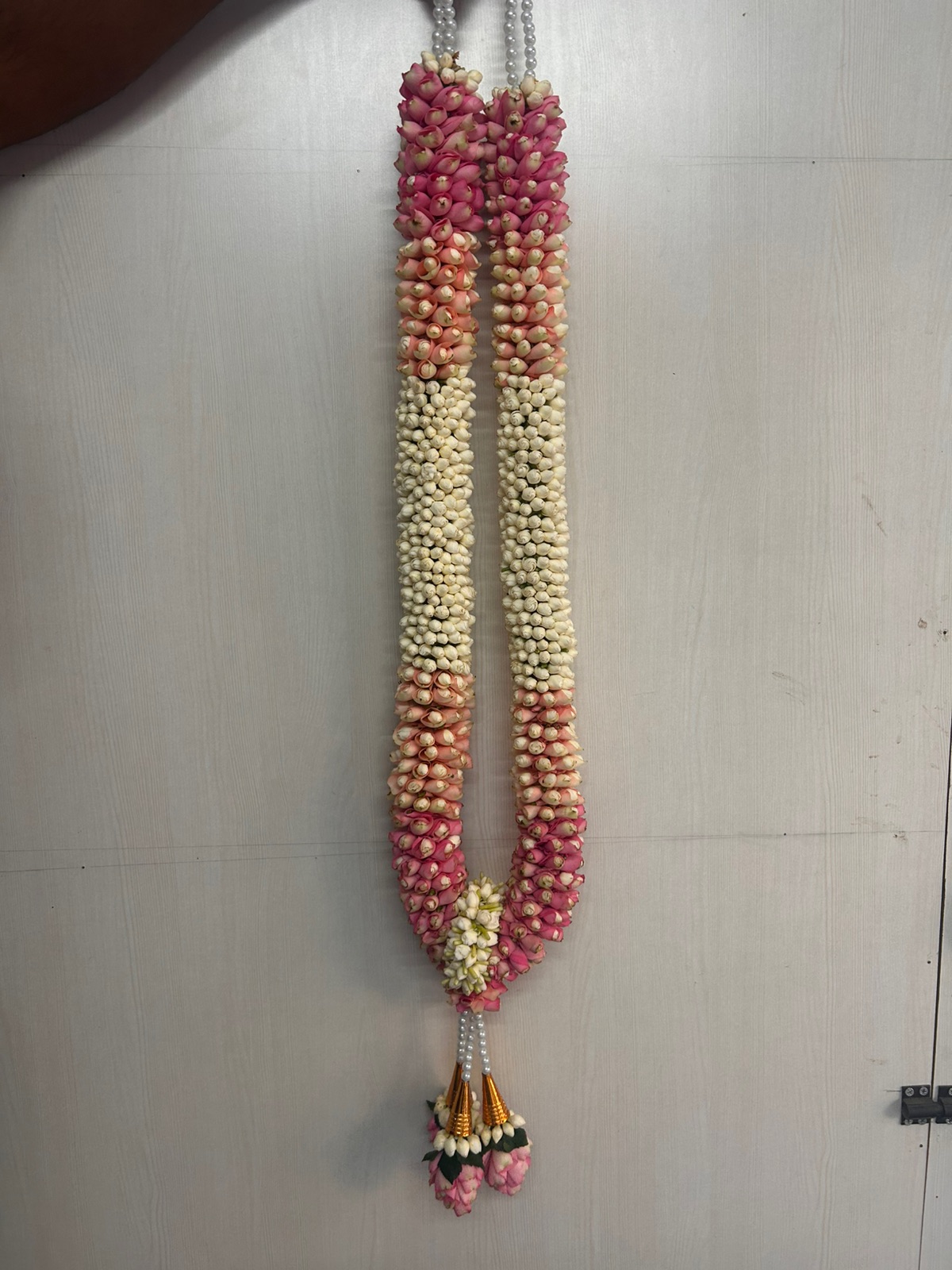 Wedding Garland variation 1