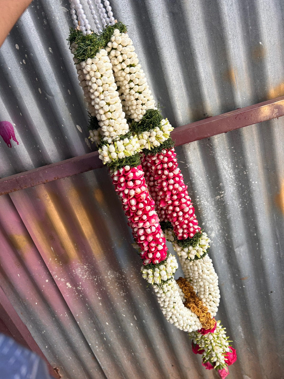 Wedding Garland variation 3